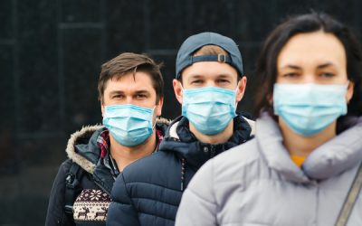 Coronavirus (COVID-19) : bas les masques en extérieur ?